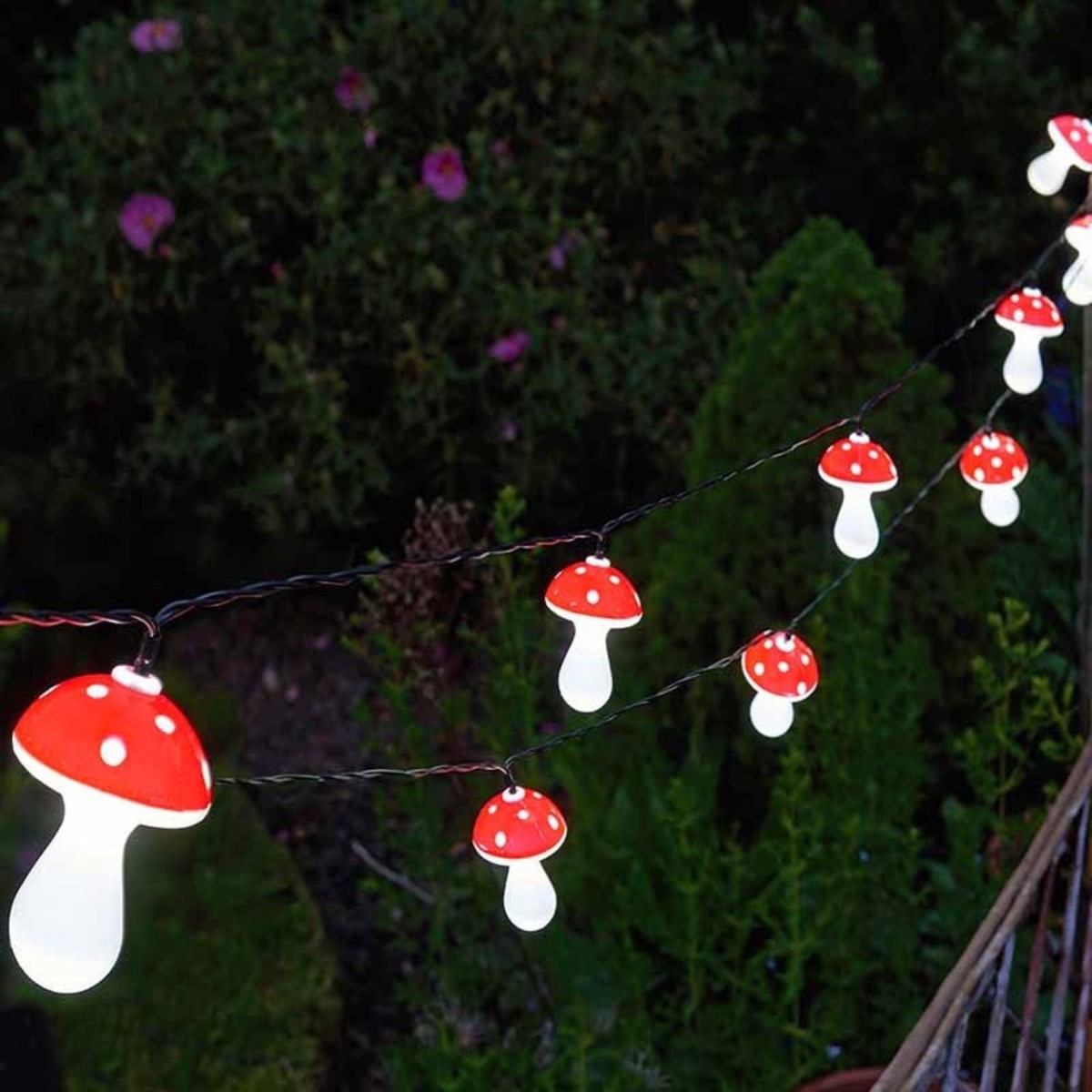 Smart Solar 5m Shrooms String Lights – Set of 10