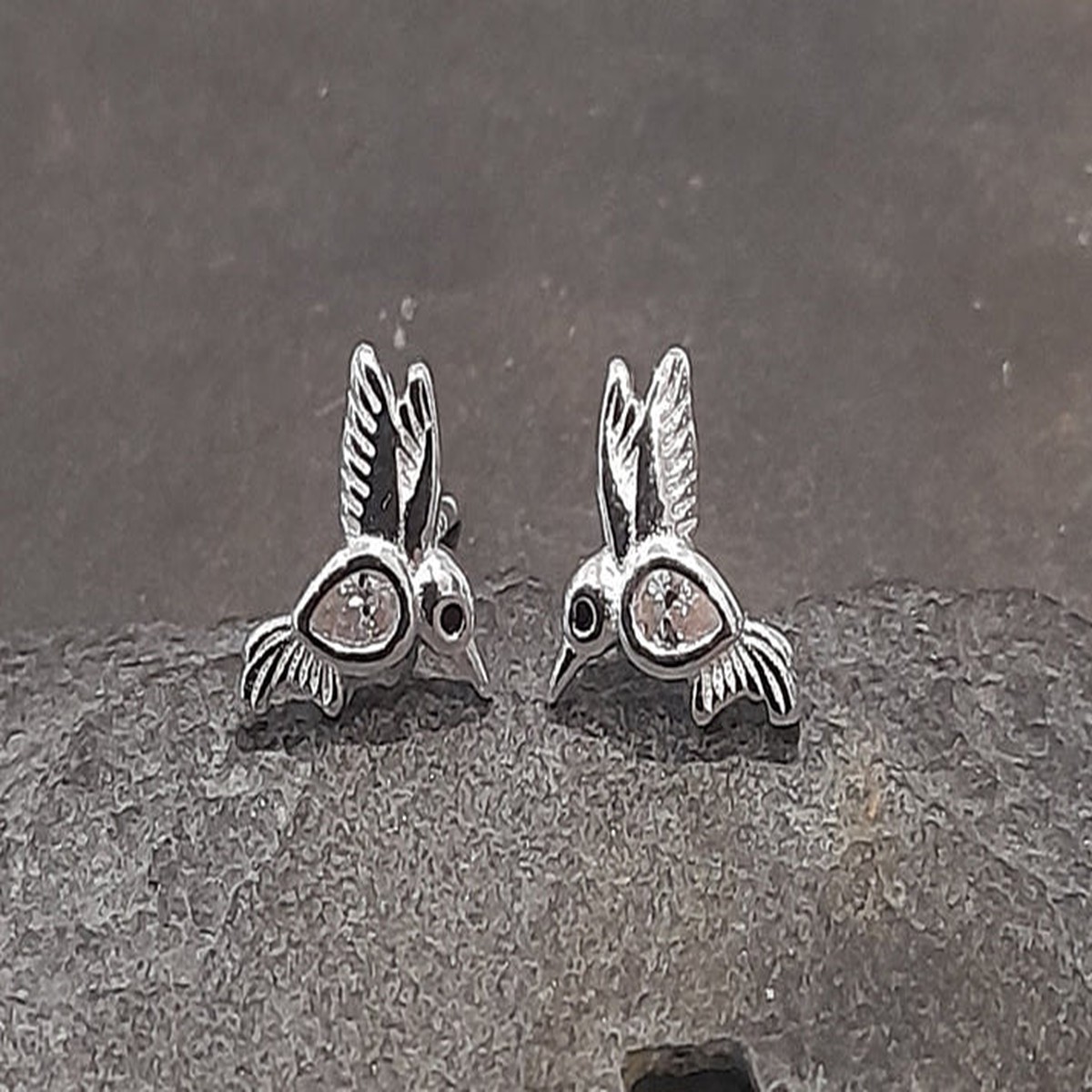 Blue Lily 9mm Clear Crystal Hummingbird Stud Earrings – SS703B